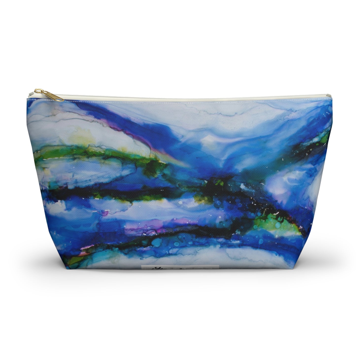 Enchanting Accessory Pouch w T-bottom
